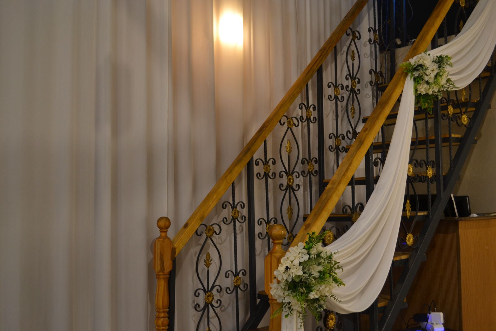 Saloon Davet İç Mekan